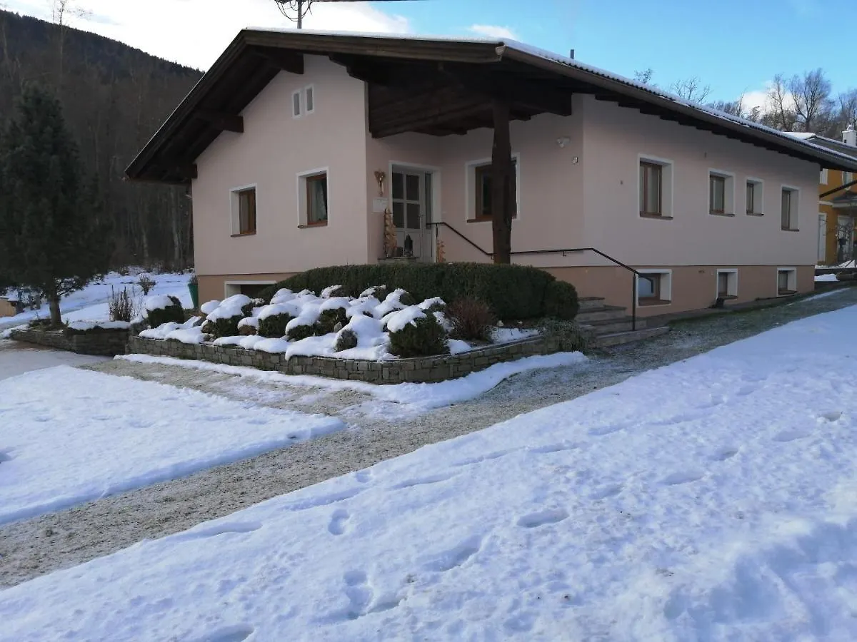 Apartmenthaus Paradise Innsbruck