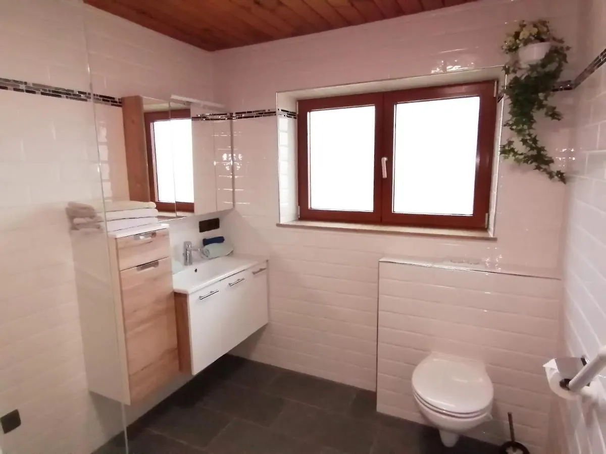 Apartmenthaus Paradise Innsbruck 0*,