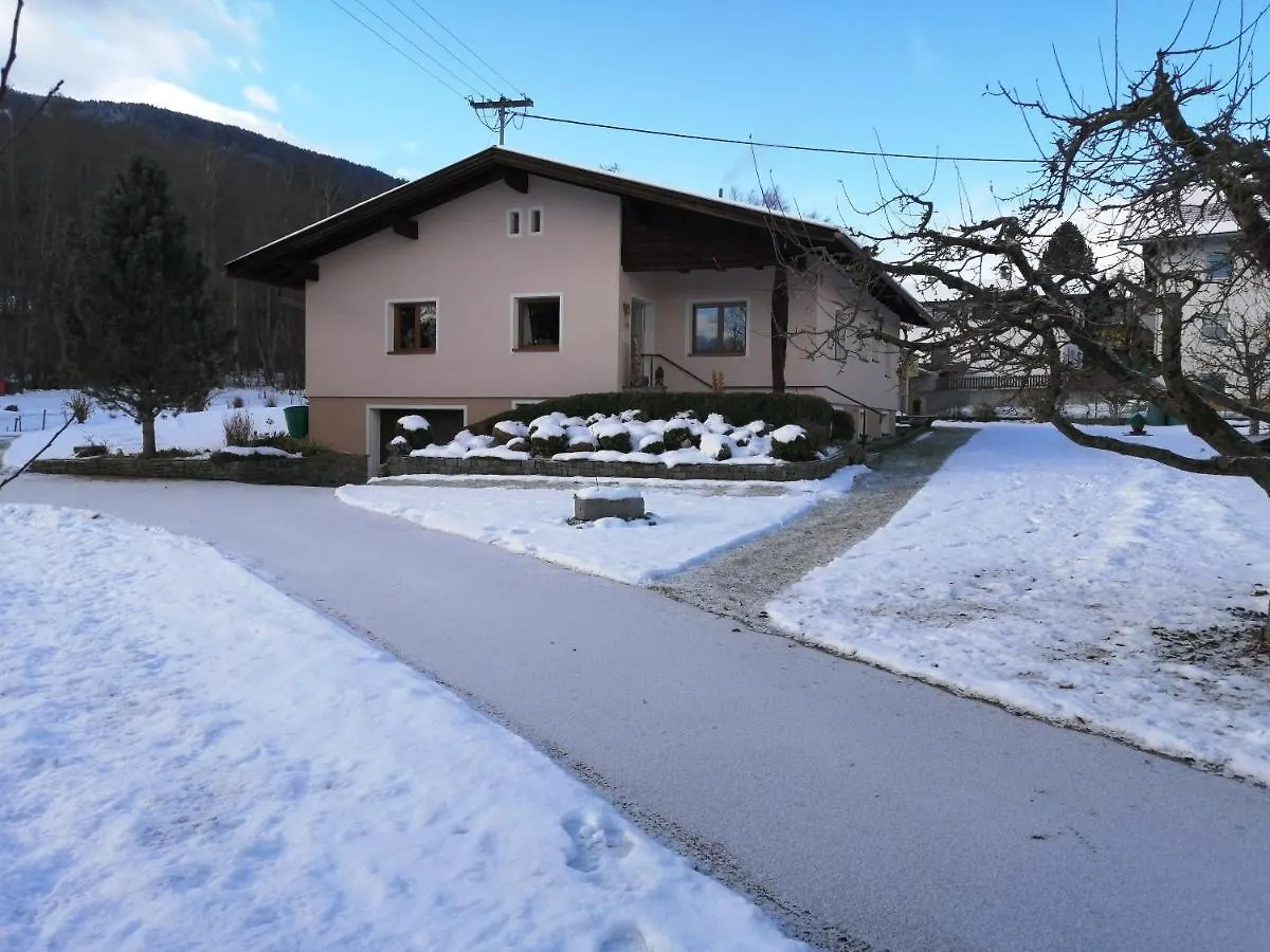 Apartmenthaus Paradise Innsbruck 0*,